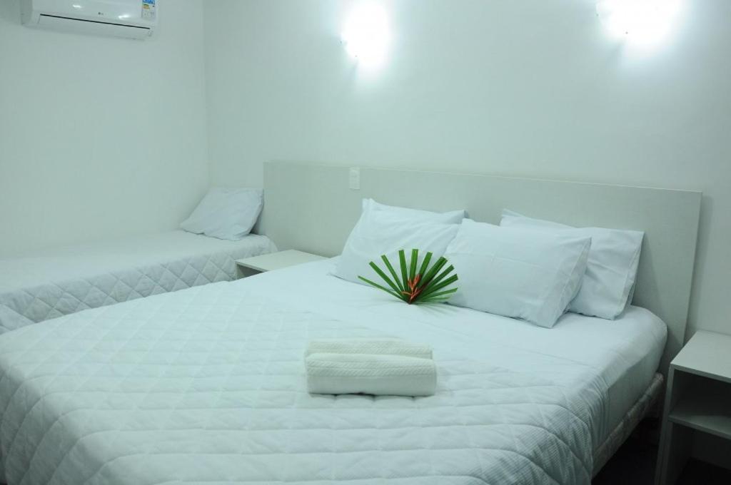 Hotel Ponta De Pedras Pontas de Pedra ภายนอก รูปภาพ